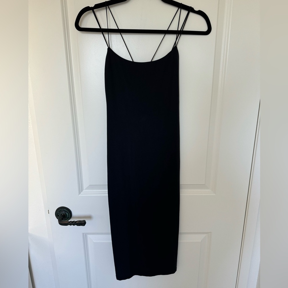 Aritzia Babaton Lautner Contour Midi Dress